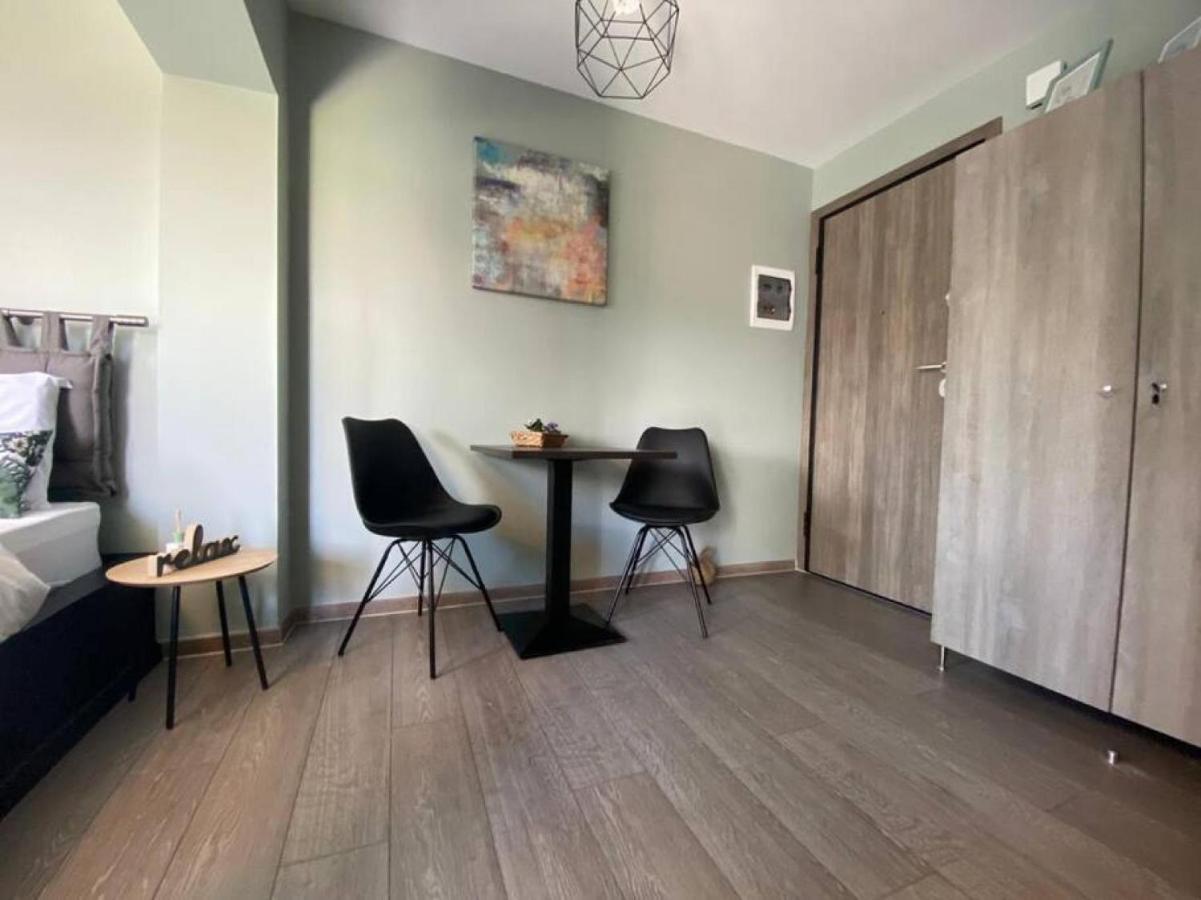 Rooftop Apartment With Garden In يانينة المظهر الخارجي الصورة