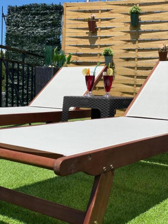 Rooftop Apartment With Garden In يانينة المظهر الخارجي الصورة